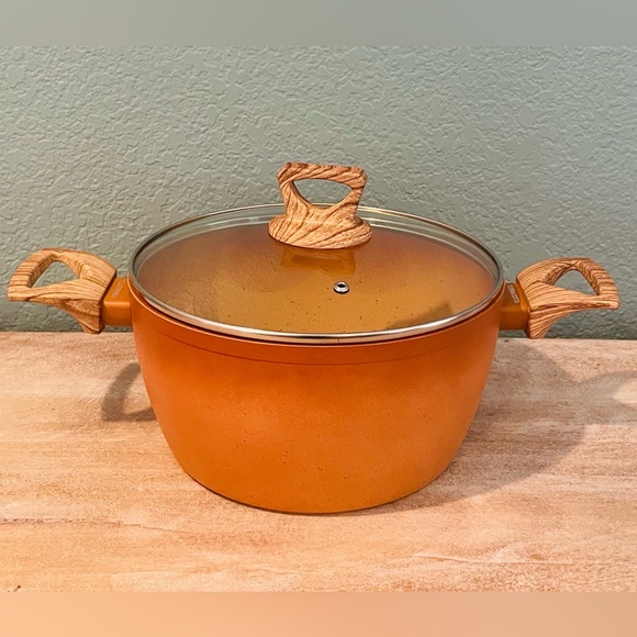 11” Non-Stick Terracotta Coating Casserole